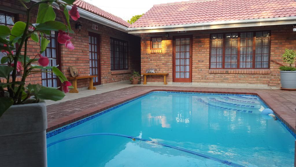 Pompano Guest House St Lucia Bagian luar foto